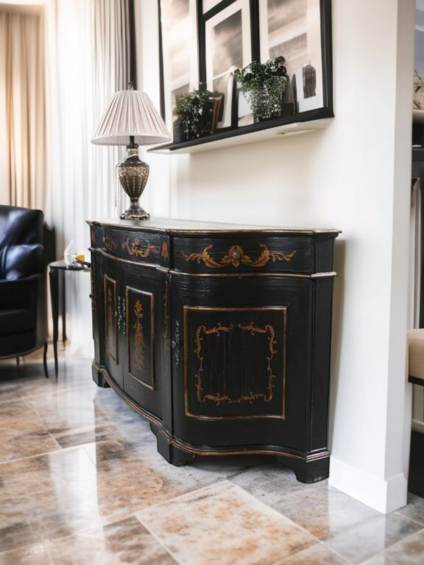 🌿Bufetero Clásico con Ave Fénix – Obra Maestra de Ultimate Accents🌿