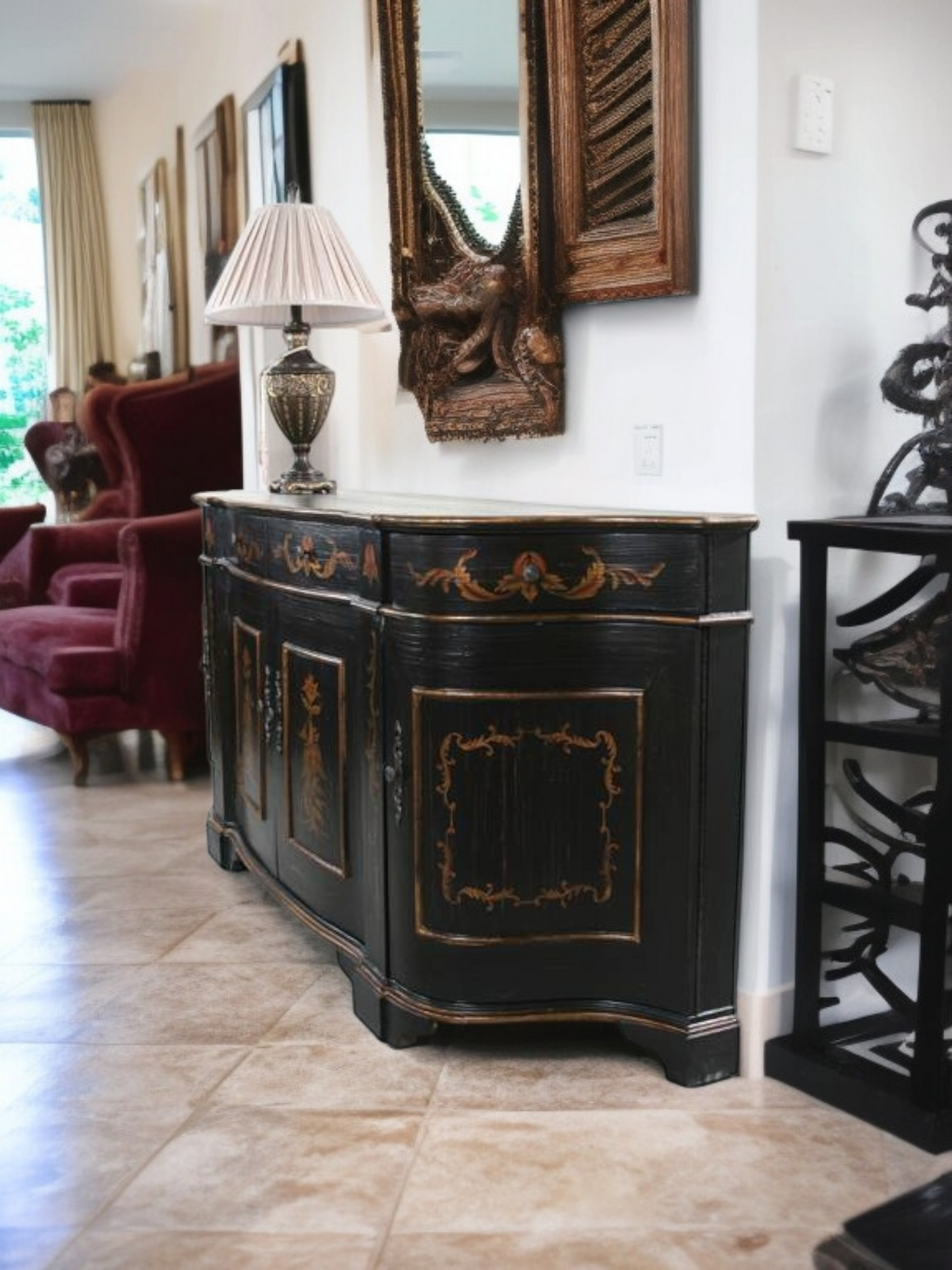 🌿Bufetero Clásico con Ave Fénix – Obra Maestra de Ultimate Accents🌿