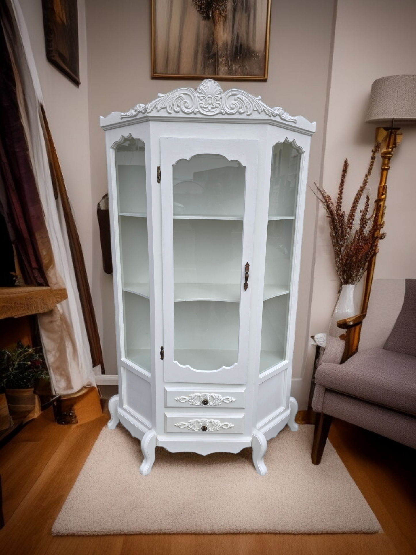 🏰 Vitrina De Madera - Blanco Perla Con Ornamentacion Clasica🏰