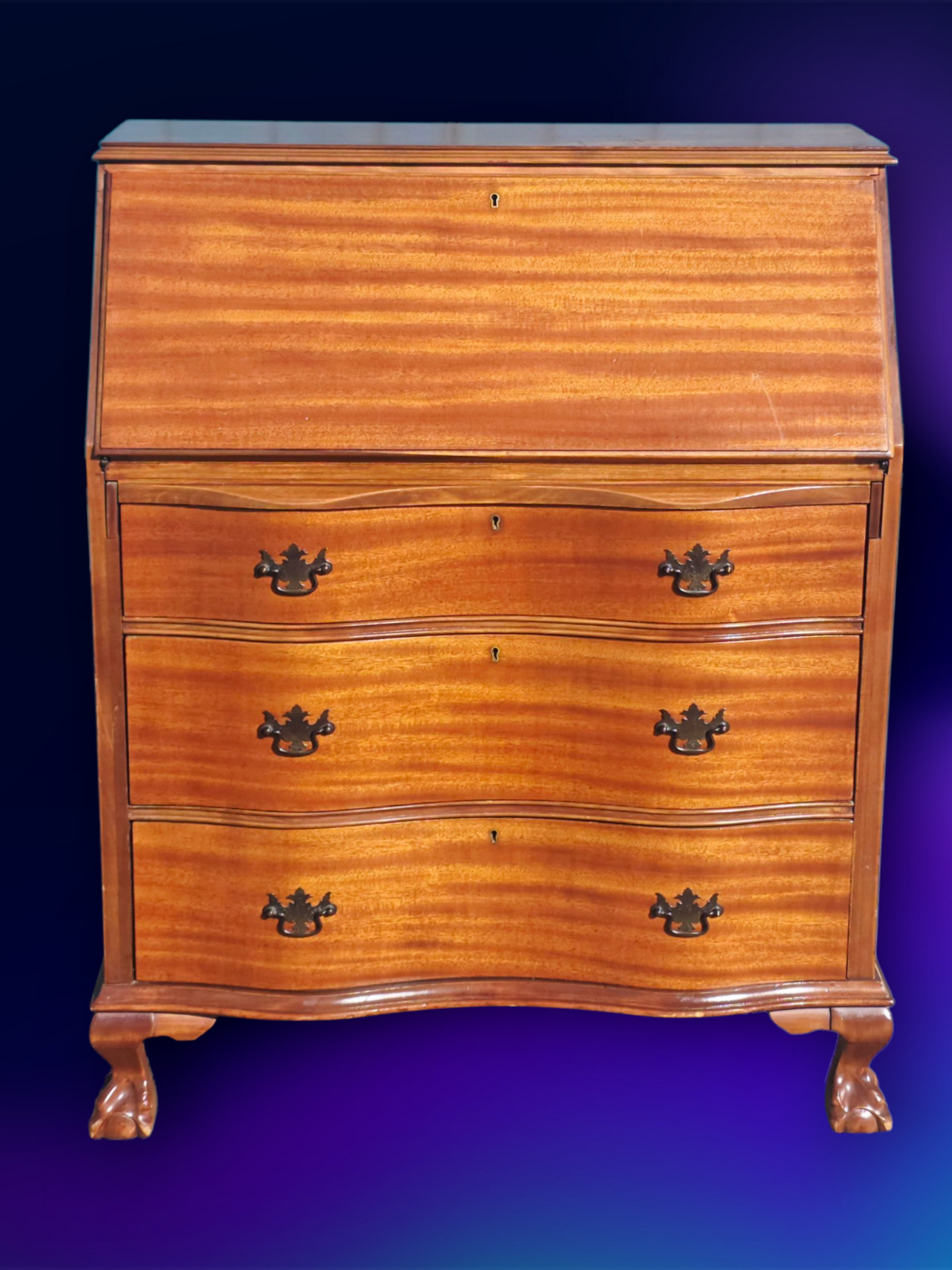 ✒️ Antique Secretary Desk in Tiger Maple Wood – Federal Elegance with Claw and Ball Feet 🪶