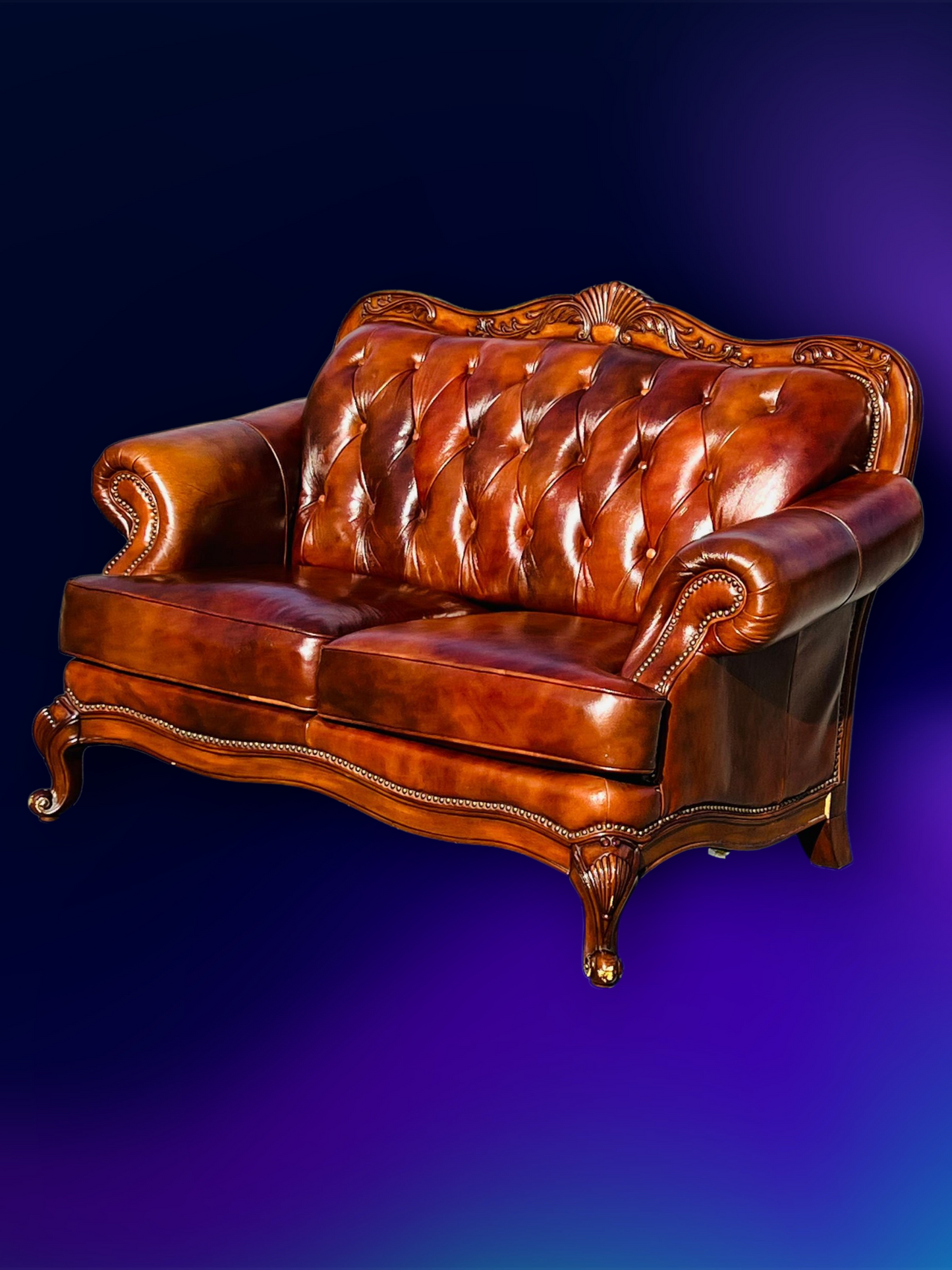 🛋️ Juego de Sala Clasico — Cuero Marron con Tallado Ornamental (2 piezas)