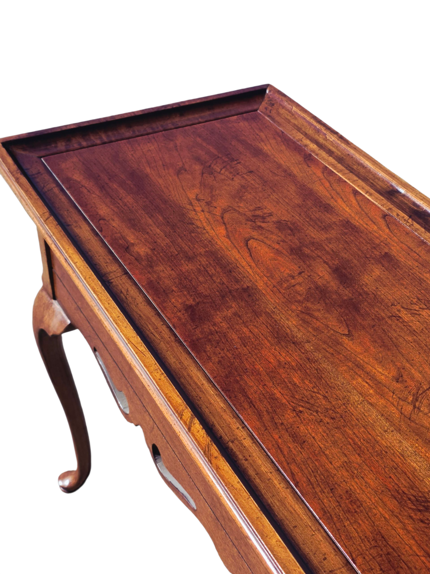 🌿✨Classic Carved Wood Credenza – Timeless Elegance for Spaces with Soul ✨🌿