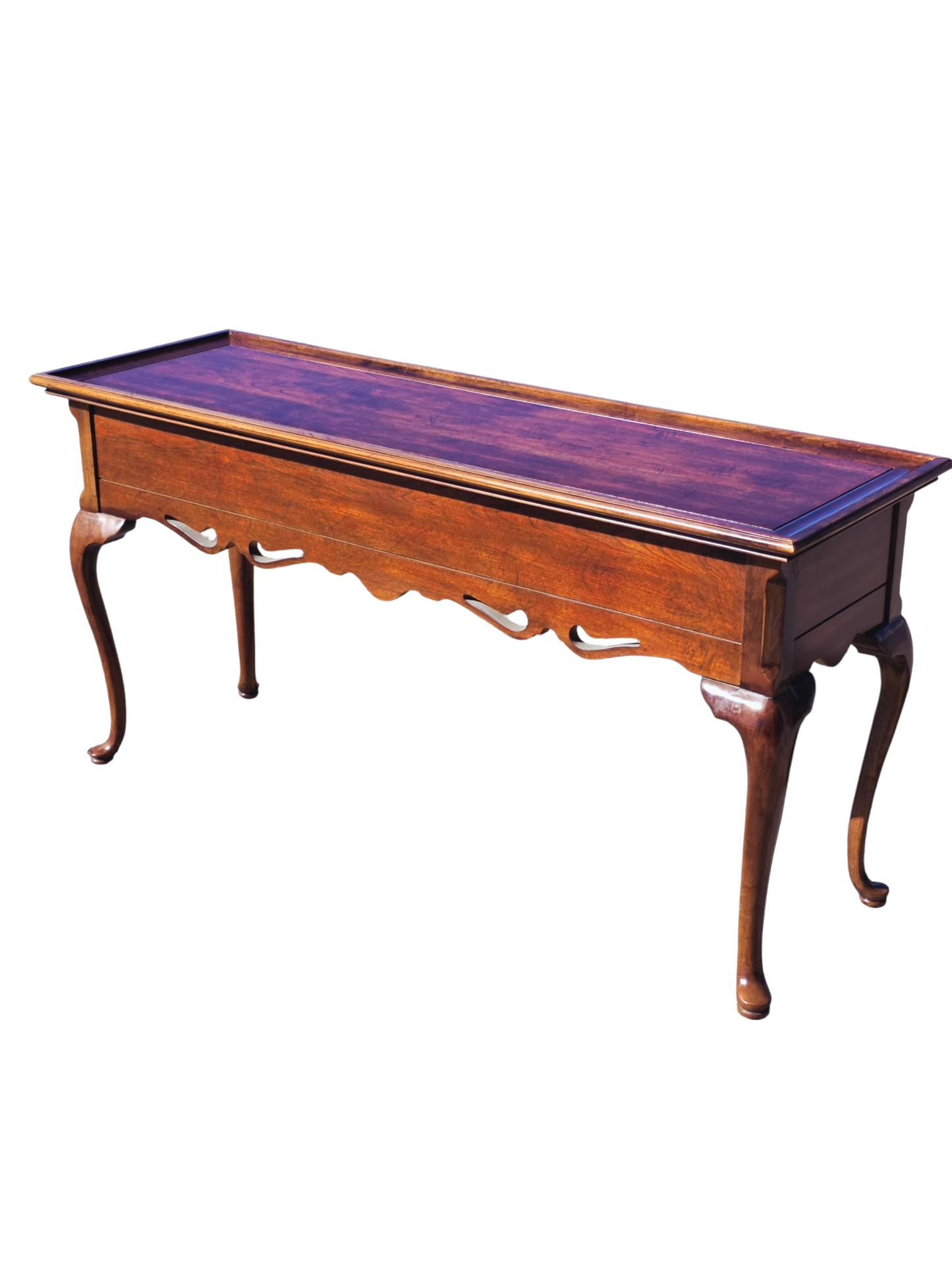 🌿✨Classic Carved Wood Credenza – Timeless Elegance for Spaces with Soul ✨🌿