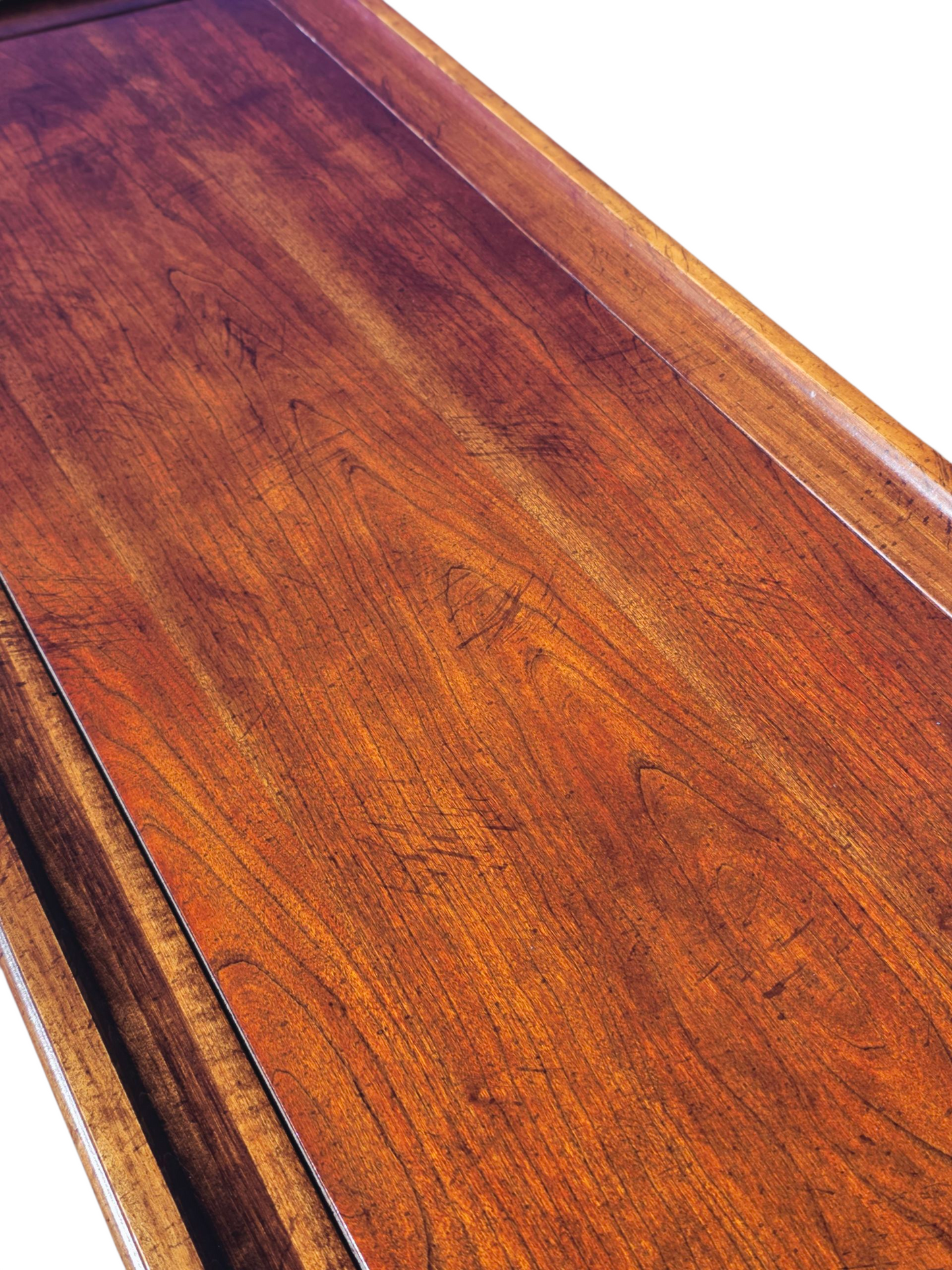 🌿✨Classic Carved Wood Credenza – Timeless Elegance for Spaces with Soul ✨🌿