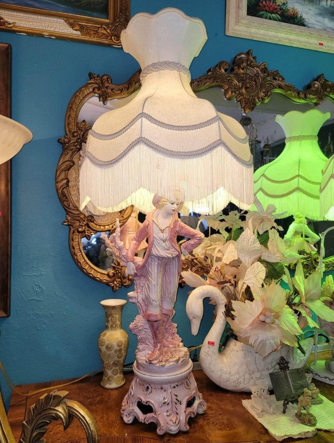 ✨CAPODIMONTE PORCELAIN LAMPS!✨