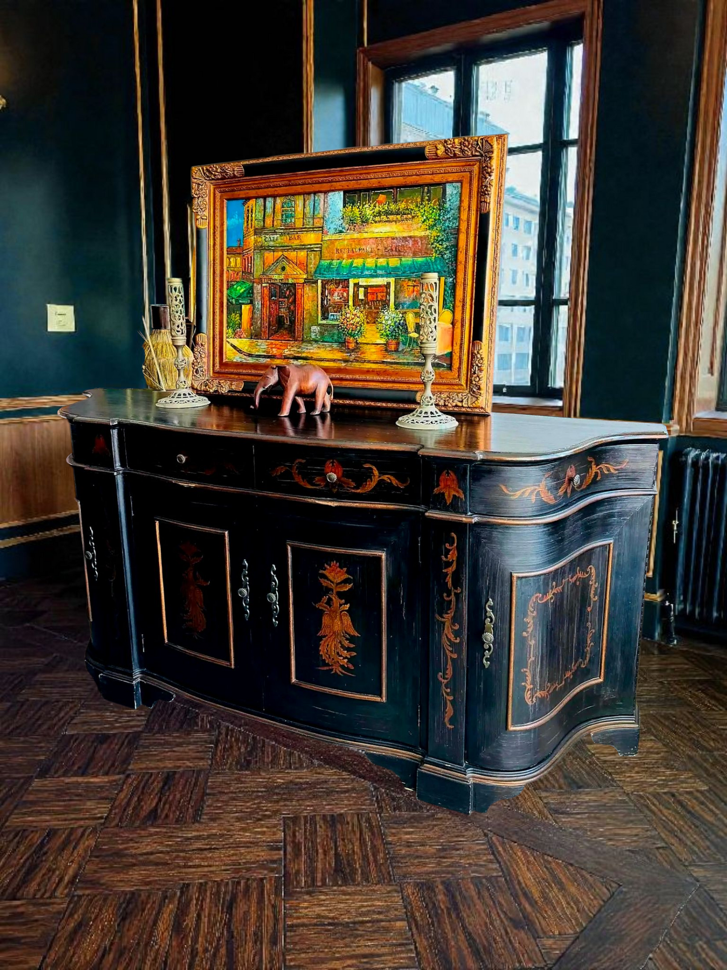 🌿Bufetero Clásico con Ave Fénix – Obra Maestra de Ultimate Accents🌿