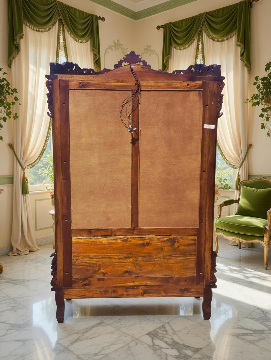 Victorian Carved Mahogany Display Cabinet with Curved Glass 🌿🏛️🌿