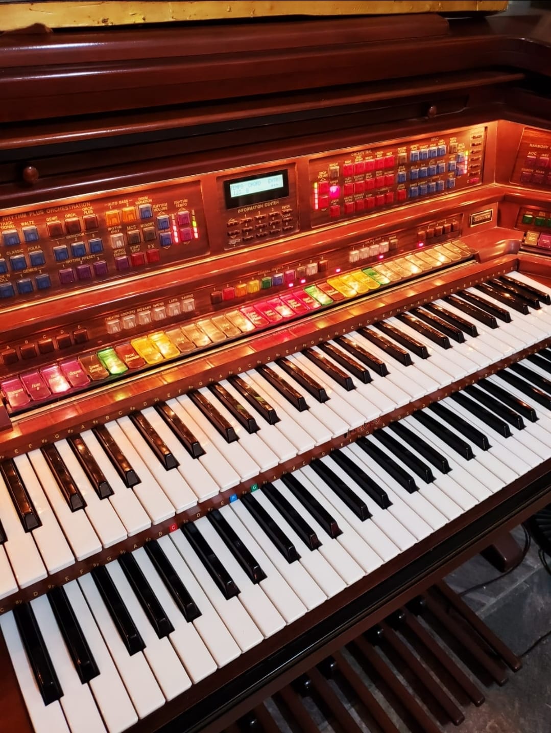 🎹Lowrey Organ Royale – Elegancia Musical Atemporal🎹