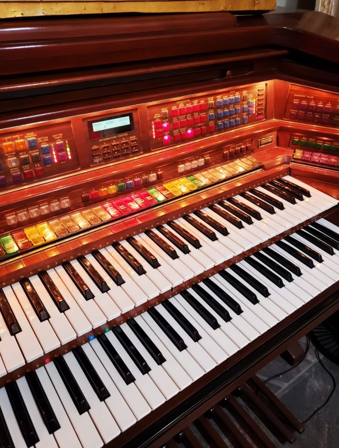 🎹Lowrey Organ Royale – Elegancia Musical Atemporal🎹