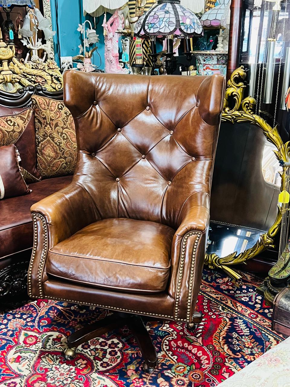 🌟Silla Chesterfield En Piel Genuina Elaborada Por Seven Seas Seating🌟