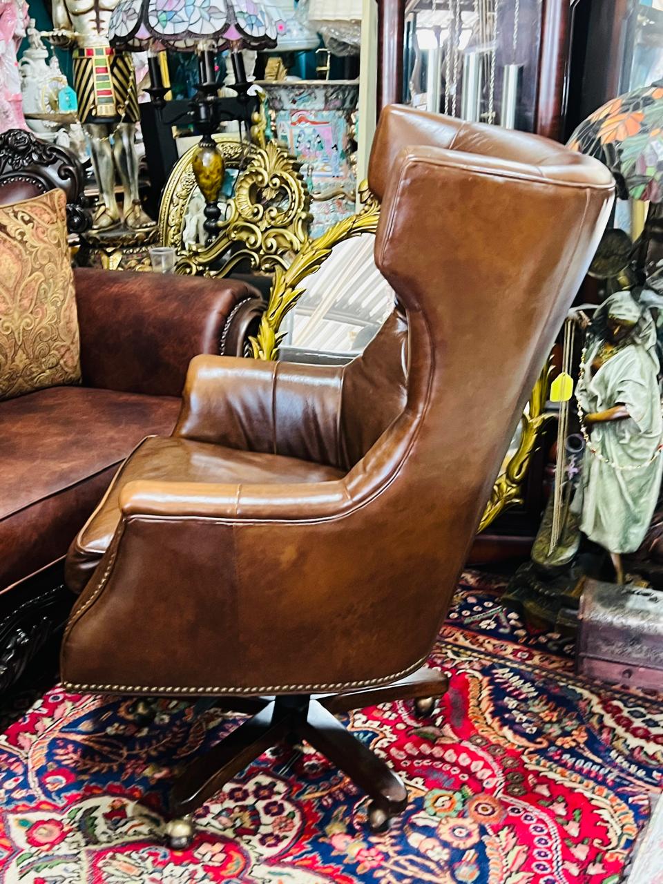 🌟Silla Chesterfield En Piel Genuina Elaborada Por Seven Seas Seating🌟