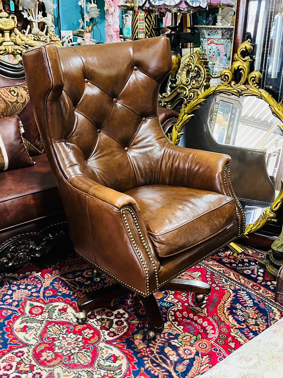 🌟Silla Chesterfield En Piel Genuina Elaborada Por Seven Seas Seating🌟