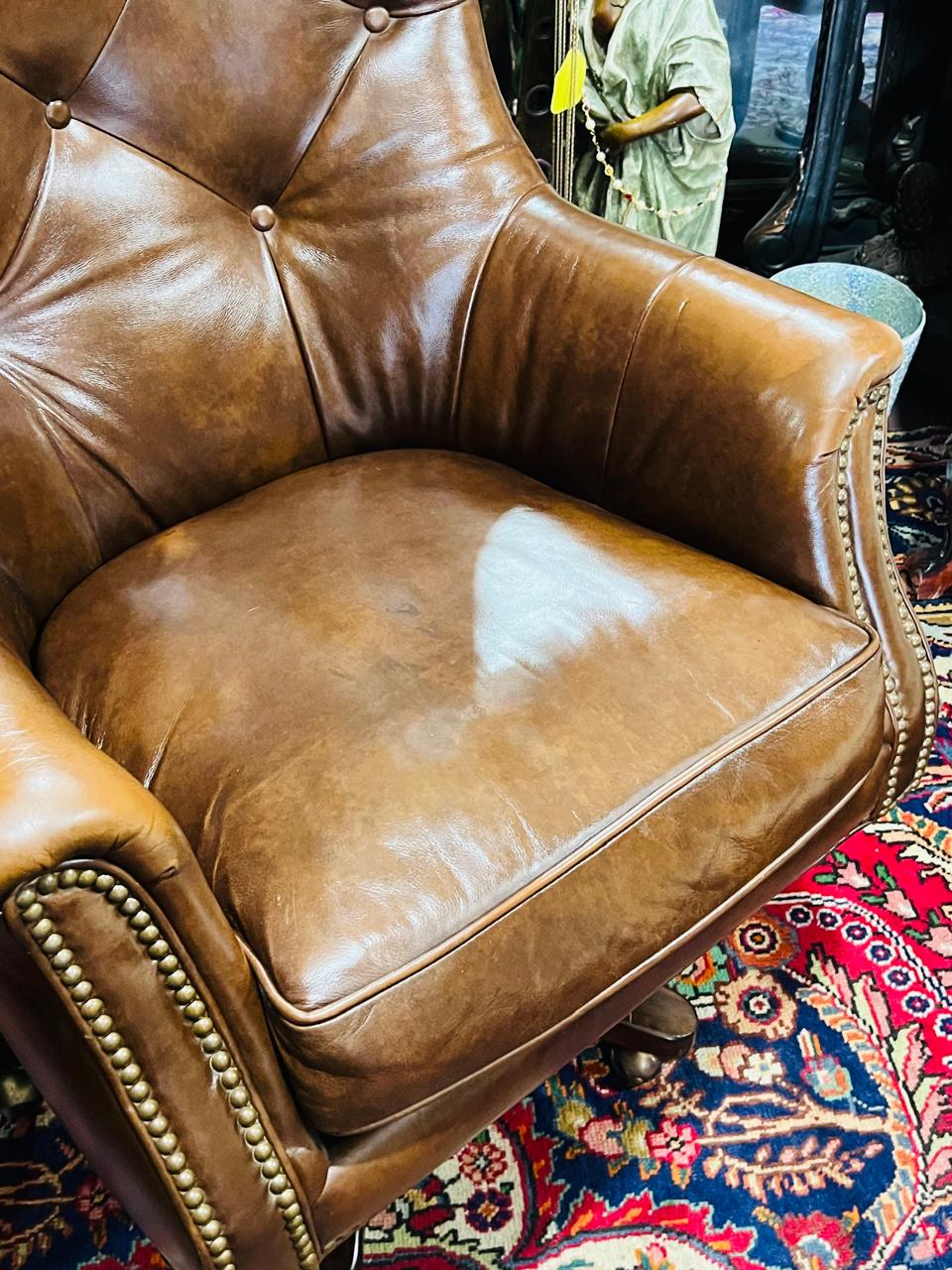 🌟Silla Chesterfield En Piel Genuina Elaborada Por Seven Seas Seating🌟