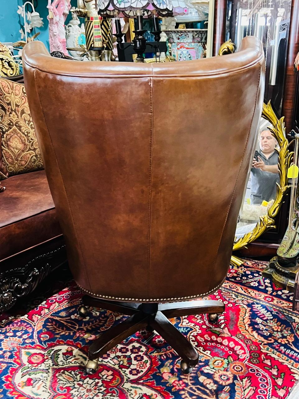 🌟Silla Chesterfield En Piel Genuina Elaborada Por Seven Seas Seating🌟