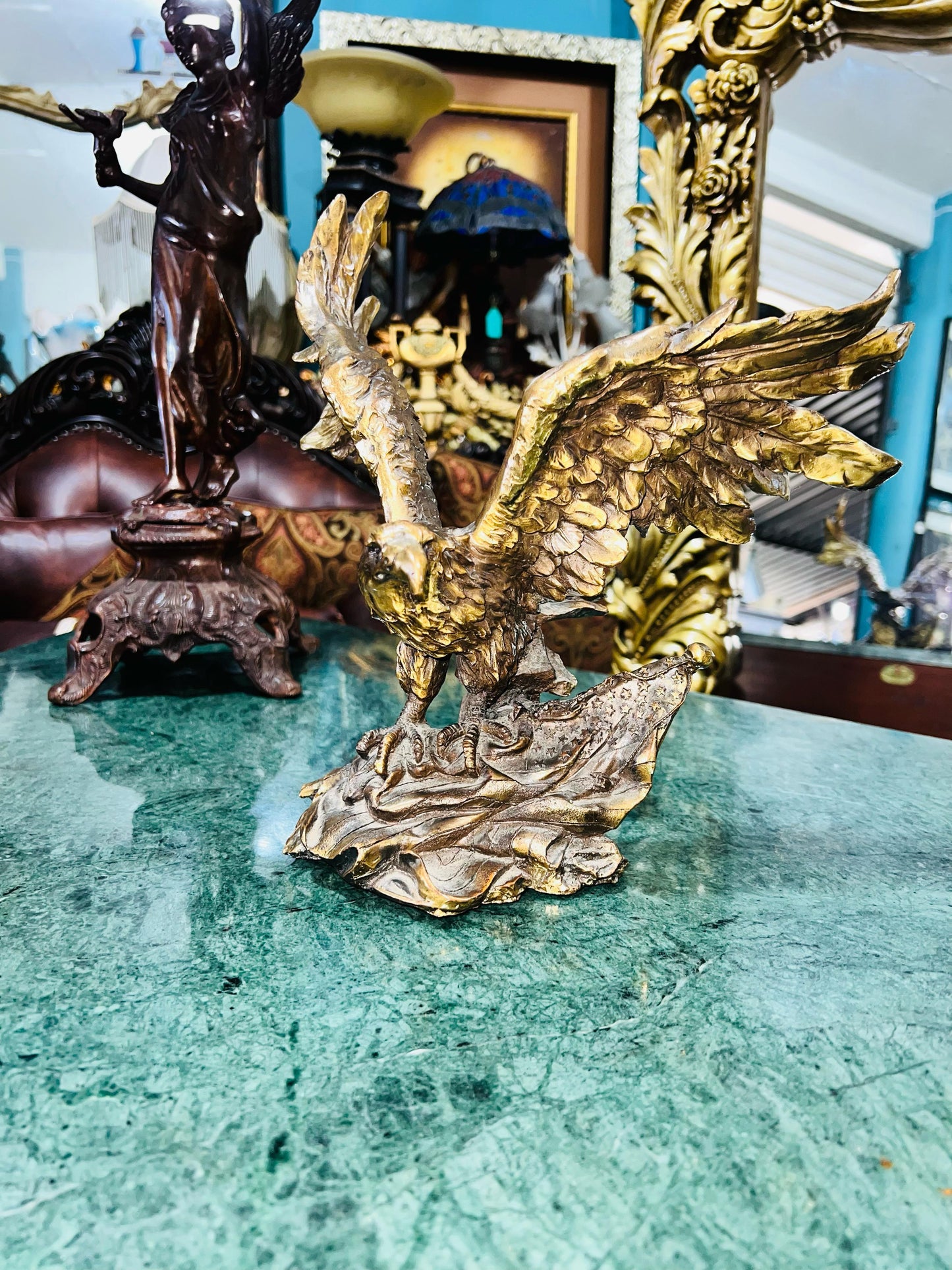 🦅Escultura en resina de Aguila🦅