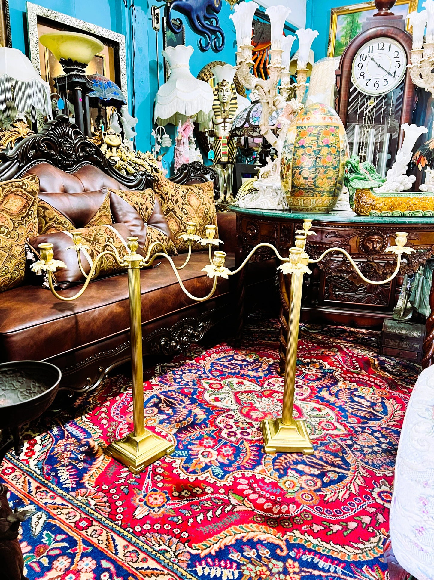 🕯️🔥¡Candelabros de Metal Dorado para 5 Velas! Elegancia y Estilo Exclusivo🔥🕯️