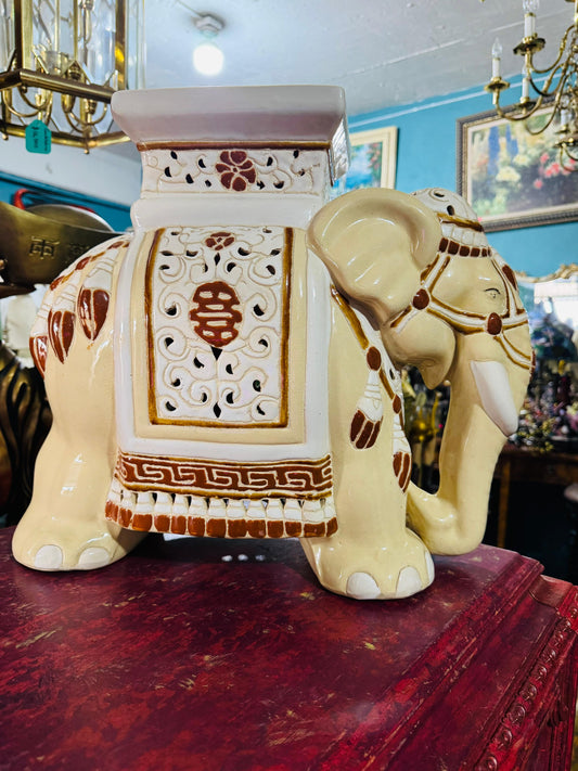 💚🐘💚🖼️ 🐘 Vintage Ceramic Elephant Stool – Asian Elegance with a Handcrafted Spirit 💚🐘💚