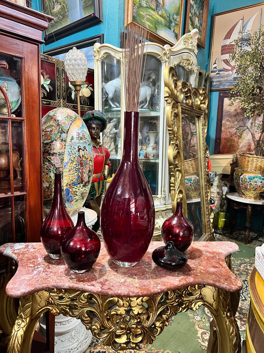 🕊️ Ruby Red Vases – Classic Scandinavian Design That Brightens Your Space 💎