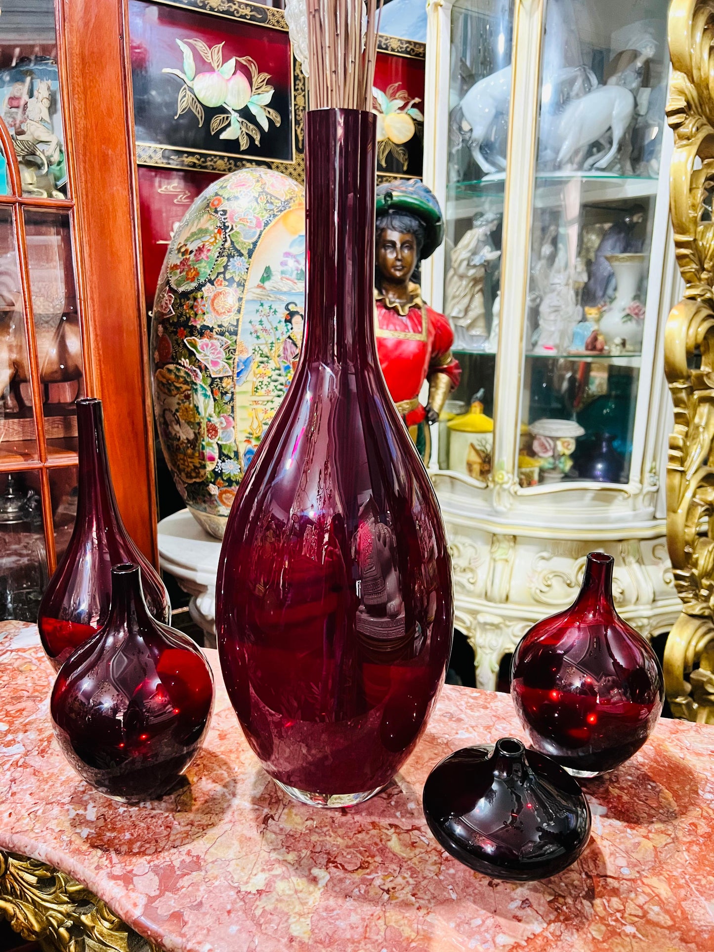 🕊️ Ruby Red Vases – Classic Scandinavian Design That Brightens Your Space 💎