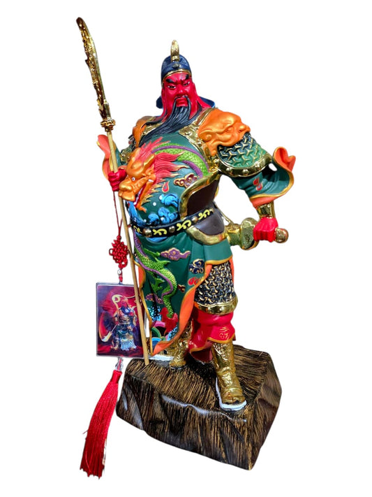 ✨ Estatua de Guan Yu – Dios de la Riqueza y la Fortuna ✨