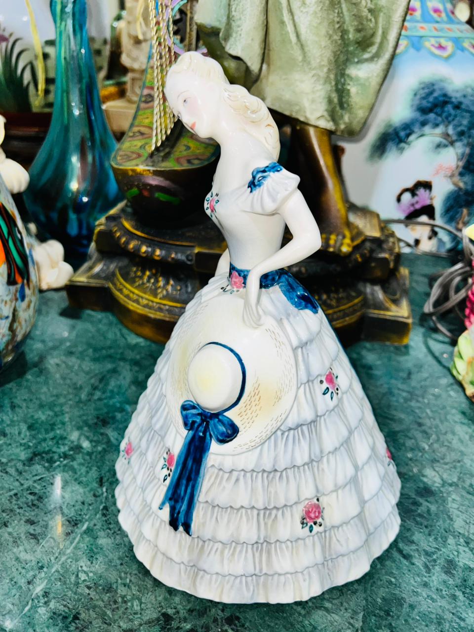 🌺🌸 Figura de Porcelana Fina – “Southern Belle” por Peggy Porcher para Goldscheider, 1950 🕊️🌺