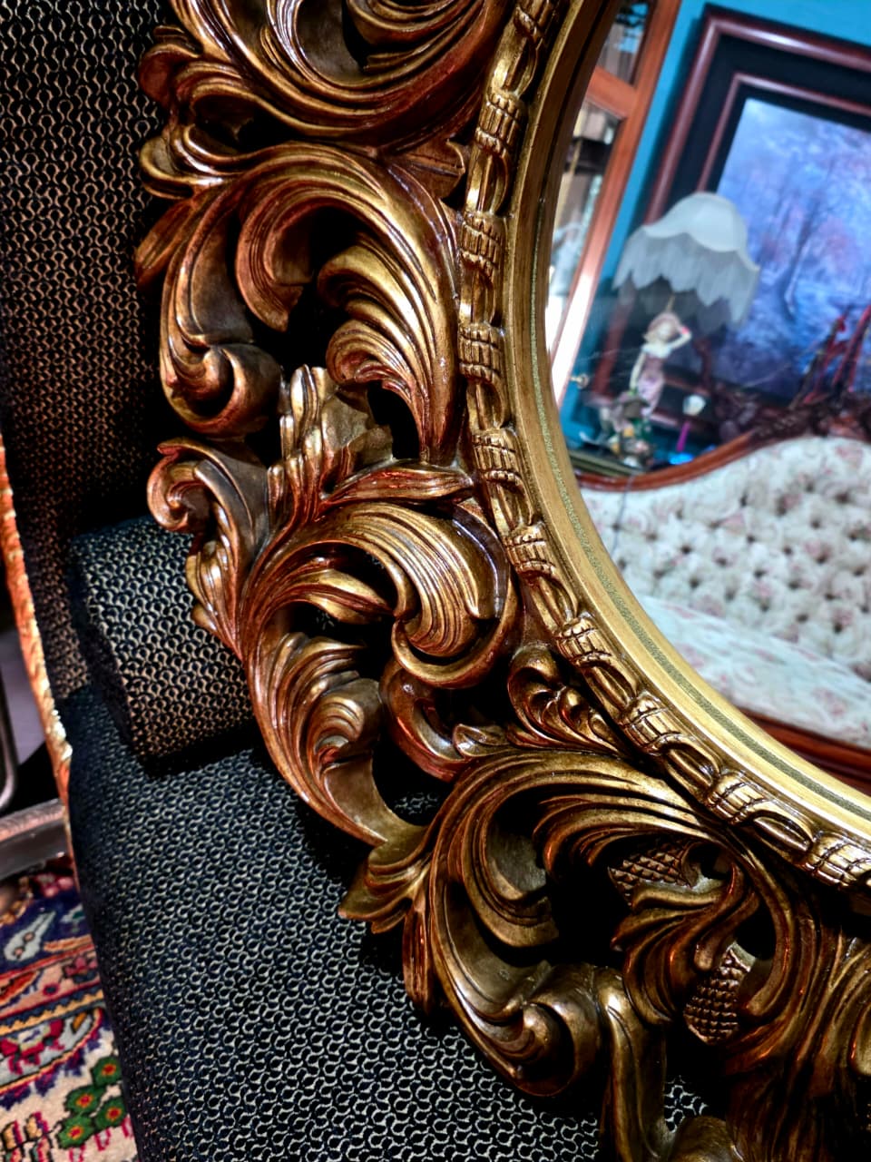 💫Round Circus Style Mirror — Golden Majesty in Resin and Polyurethane💫