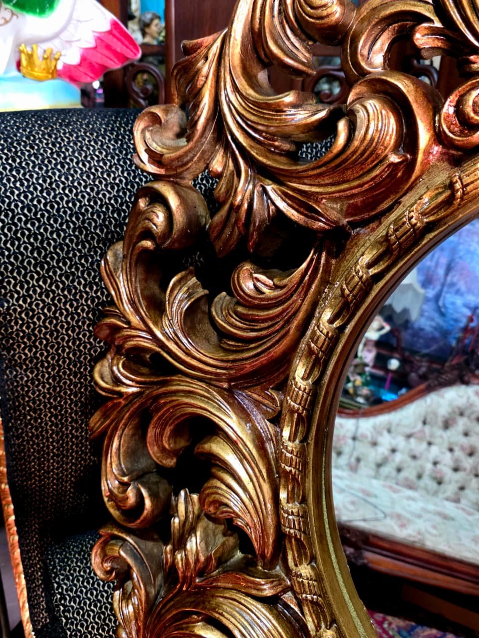 💫Round Circus Style Mirror — Golden Majesty in Resin and Polyurethane💫