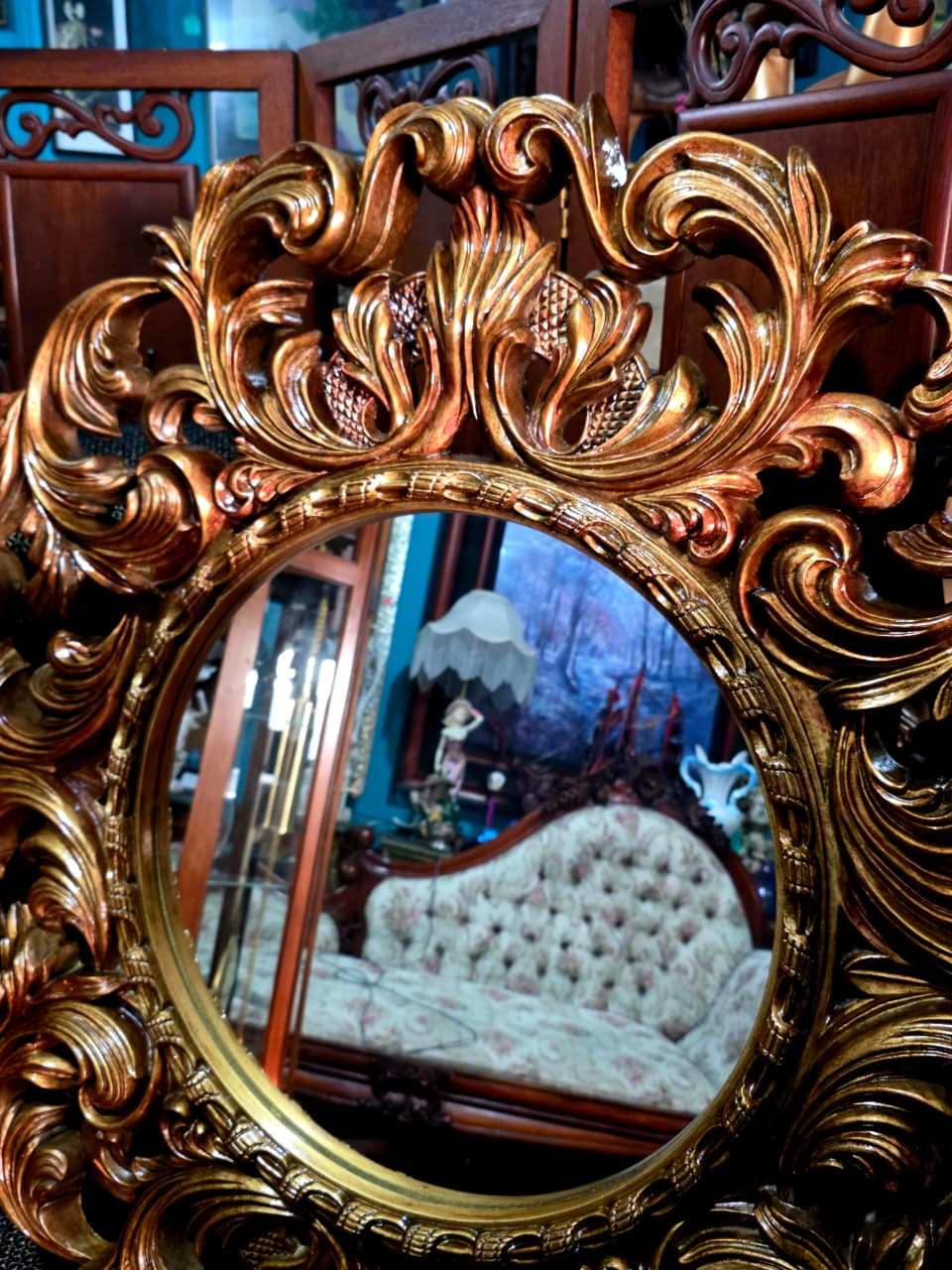 💫Round Circus Style Mirror — Golden Majesty in Resin and Polyurethane💫