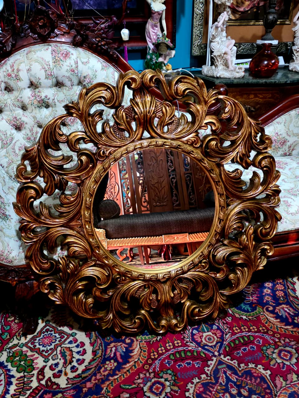 💫Round Circus Style Mirror — Golden Majesty in Resin and Polyurethane💫