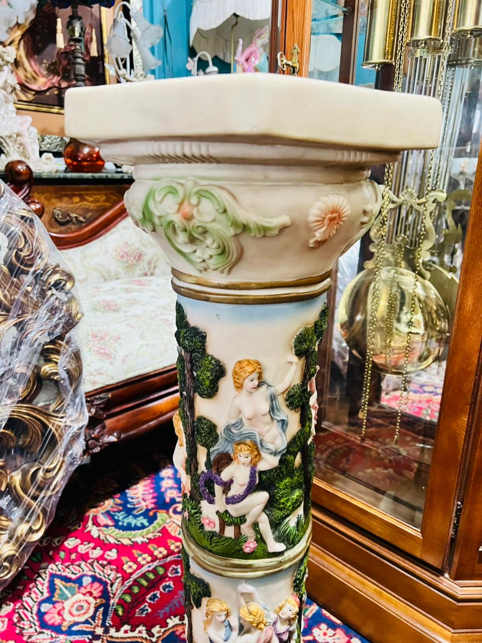 Decorative Pedestal in Classic Style with Figurative Scenes in Relief🏛️