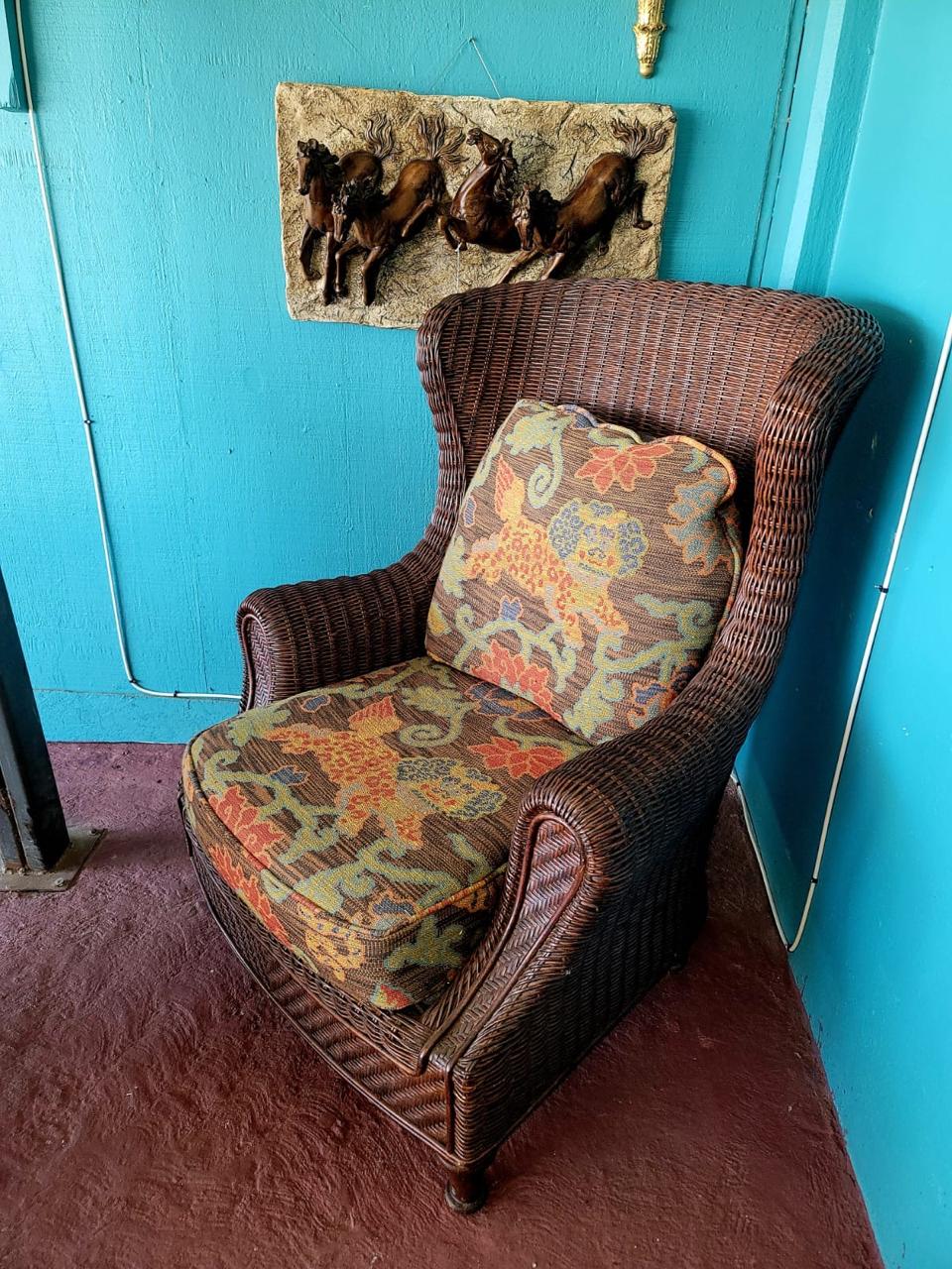 Rattan Chair, Natural Charm at Rosarito Antiques🌿
