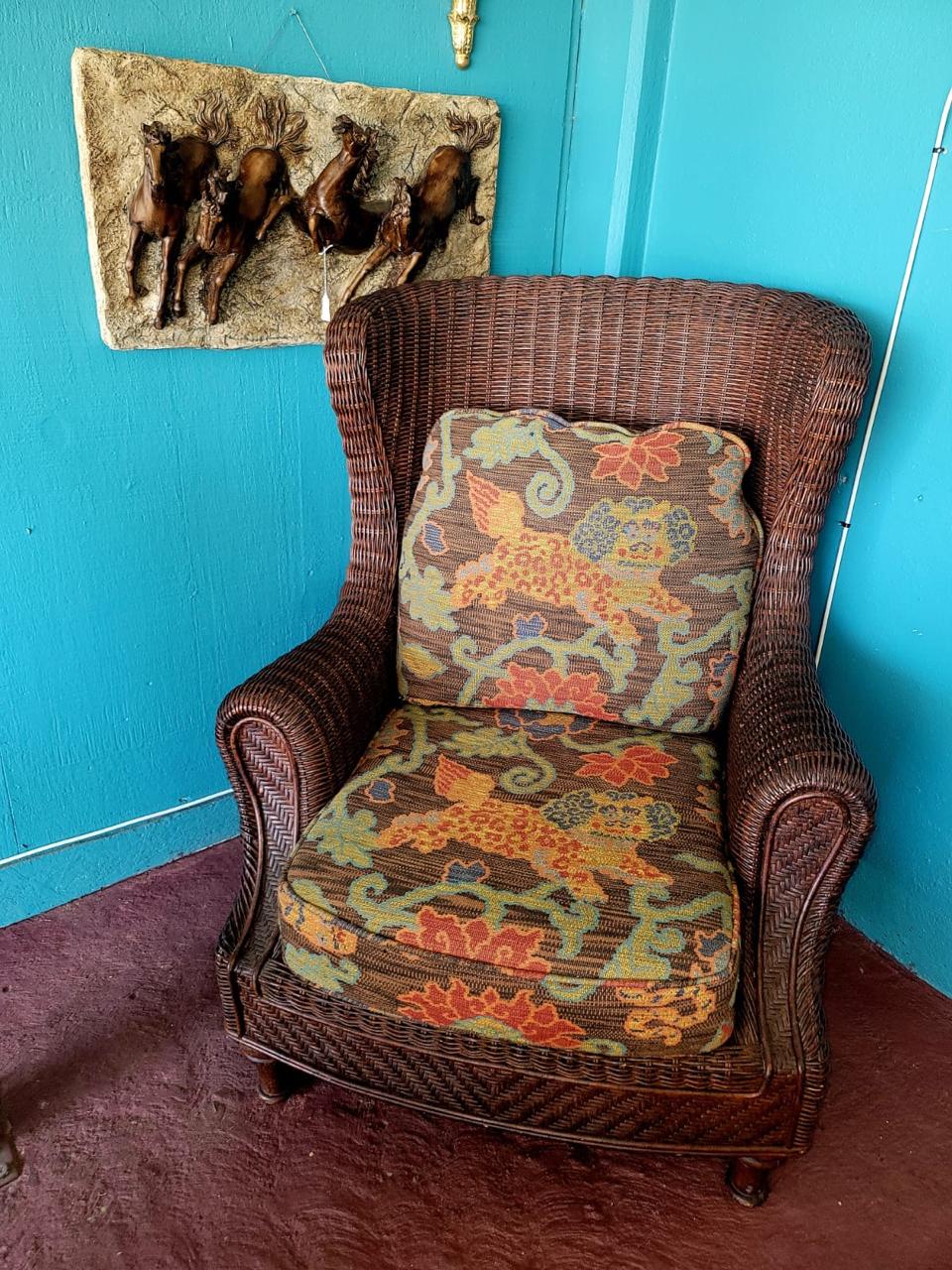 Rattan Chair, Natural Charm at Rosarito Antiques🌿
