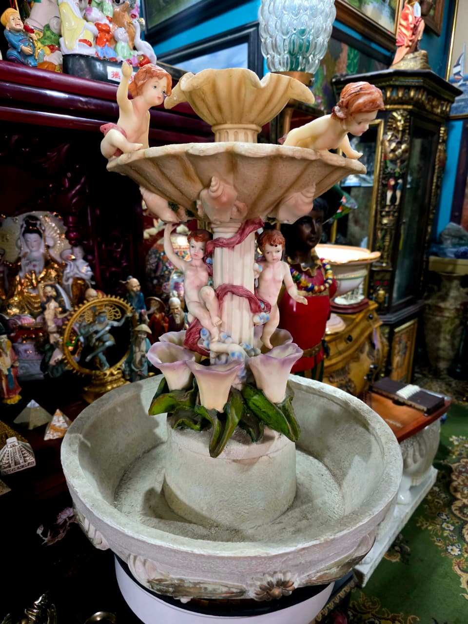 Cherub Fountain with Lilies in Polychrome Resin🕊️