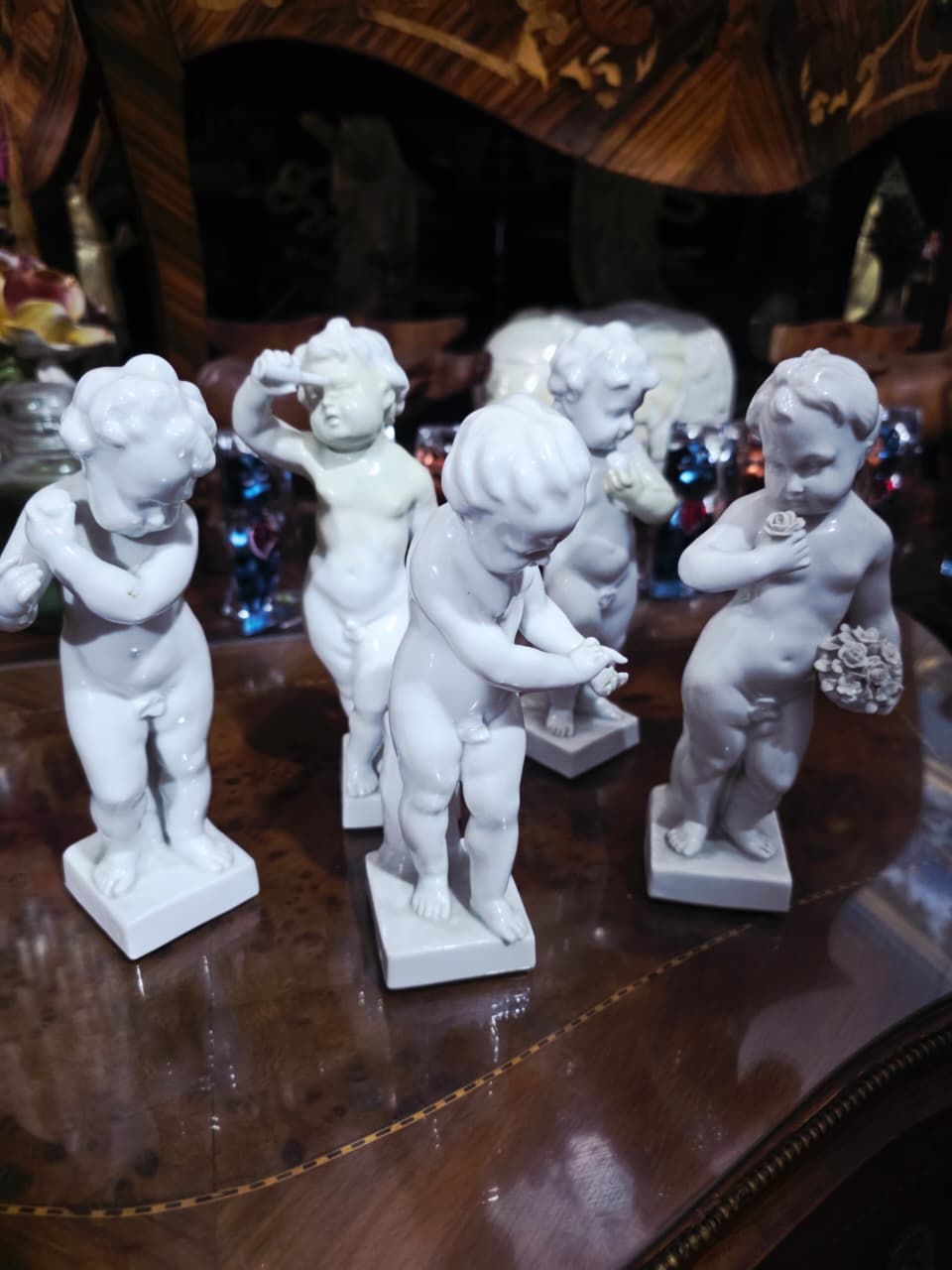 Wallendorf Porcelain Manufactory Fine Porcelain Collection – Five Child Figures🌿🏺