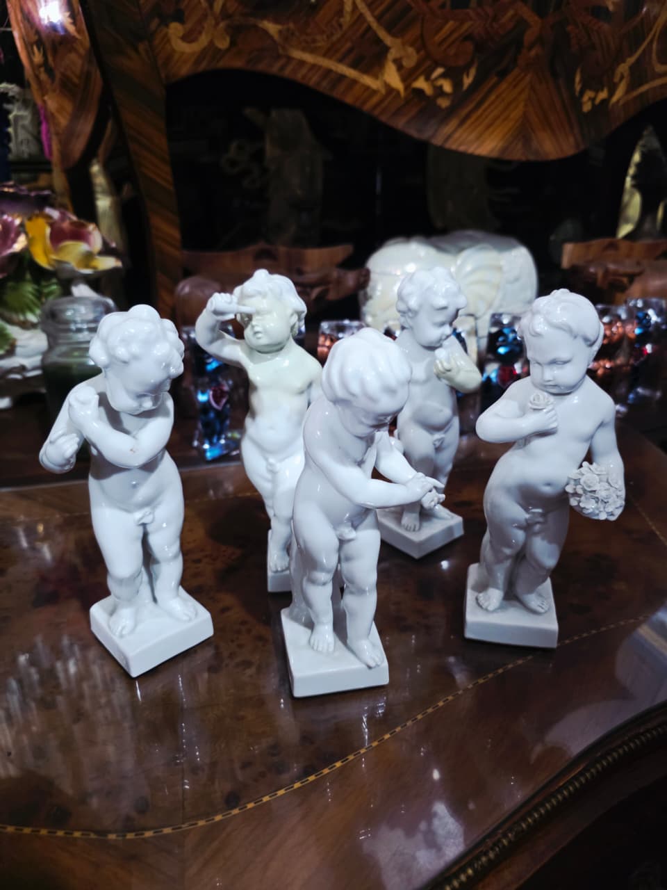 Wallendorf Porcelain Manufactory Fine Porcelain Collection – Five Child Figures🌿🏺