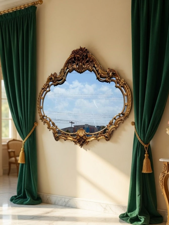 Hollywood Regency Aged Gold Mirror 🪞🍷🌿