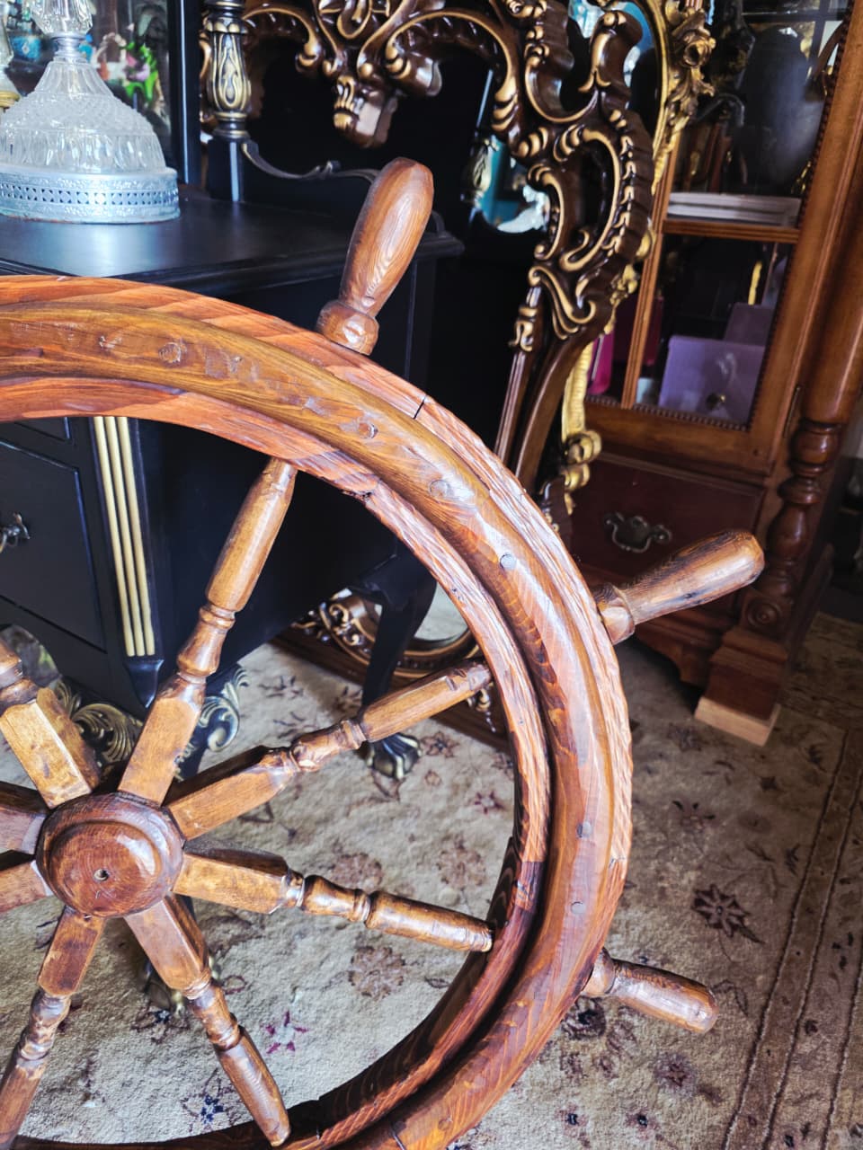 Decorative Nautical Wooden Helm 🪶🌺🪙