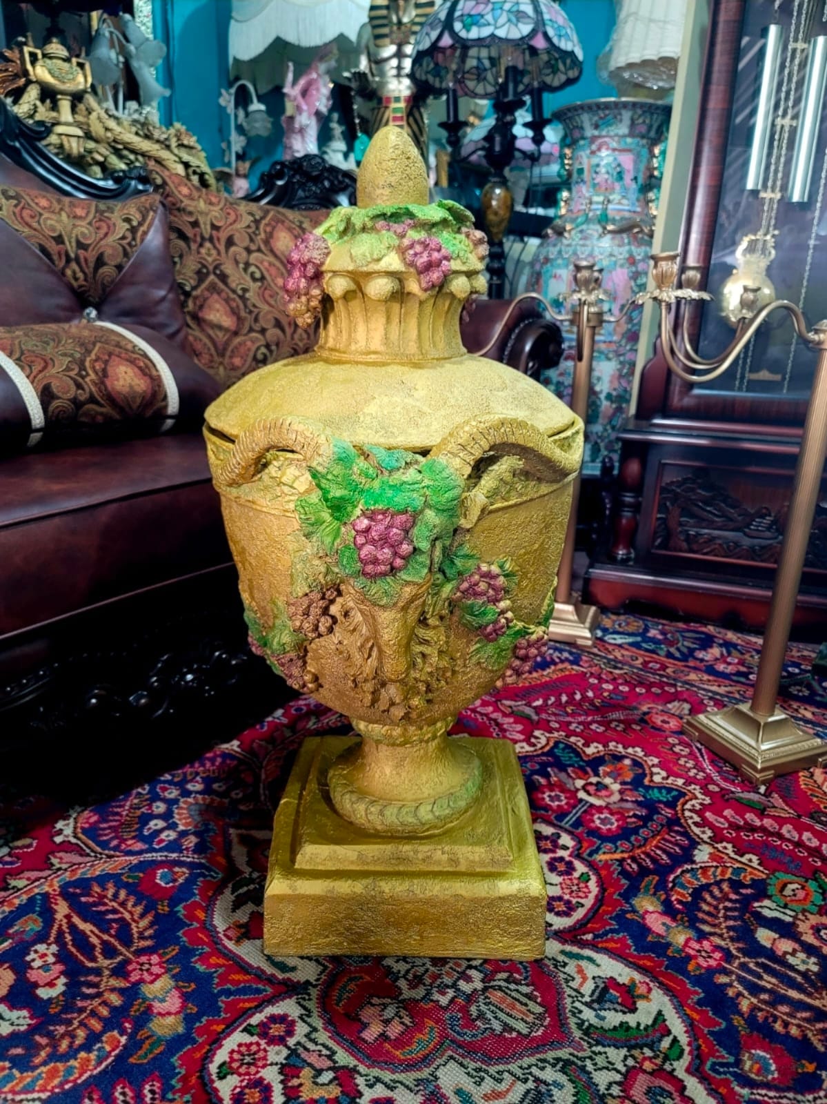 Jarron Macetero Vintage de Fibra de Vidrio con Motivos Clasicos✨🌿🏺