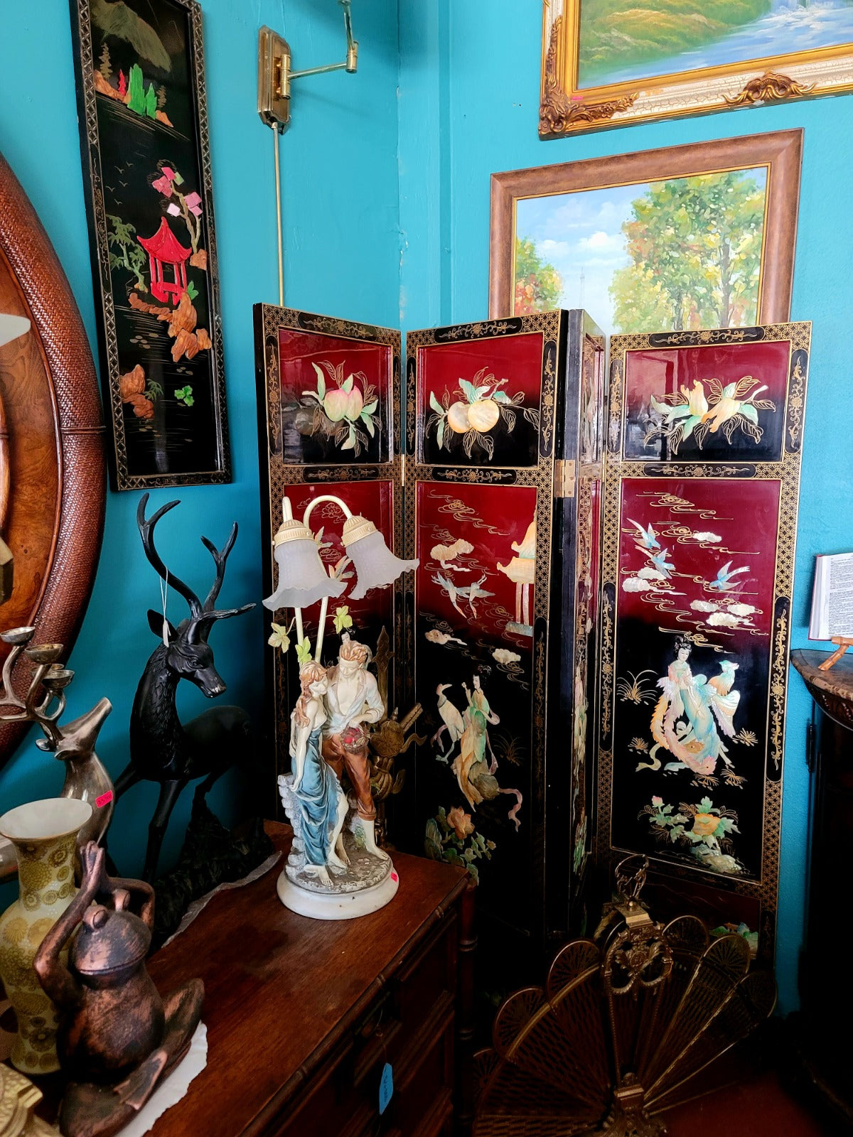 Biobo Oriental de 4 Paneles - Reflejos de Oriente en Laca y Oro🌿🌸🌿