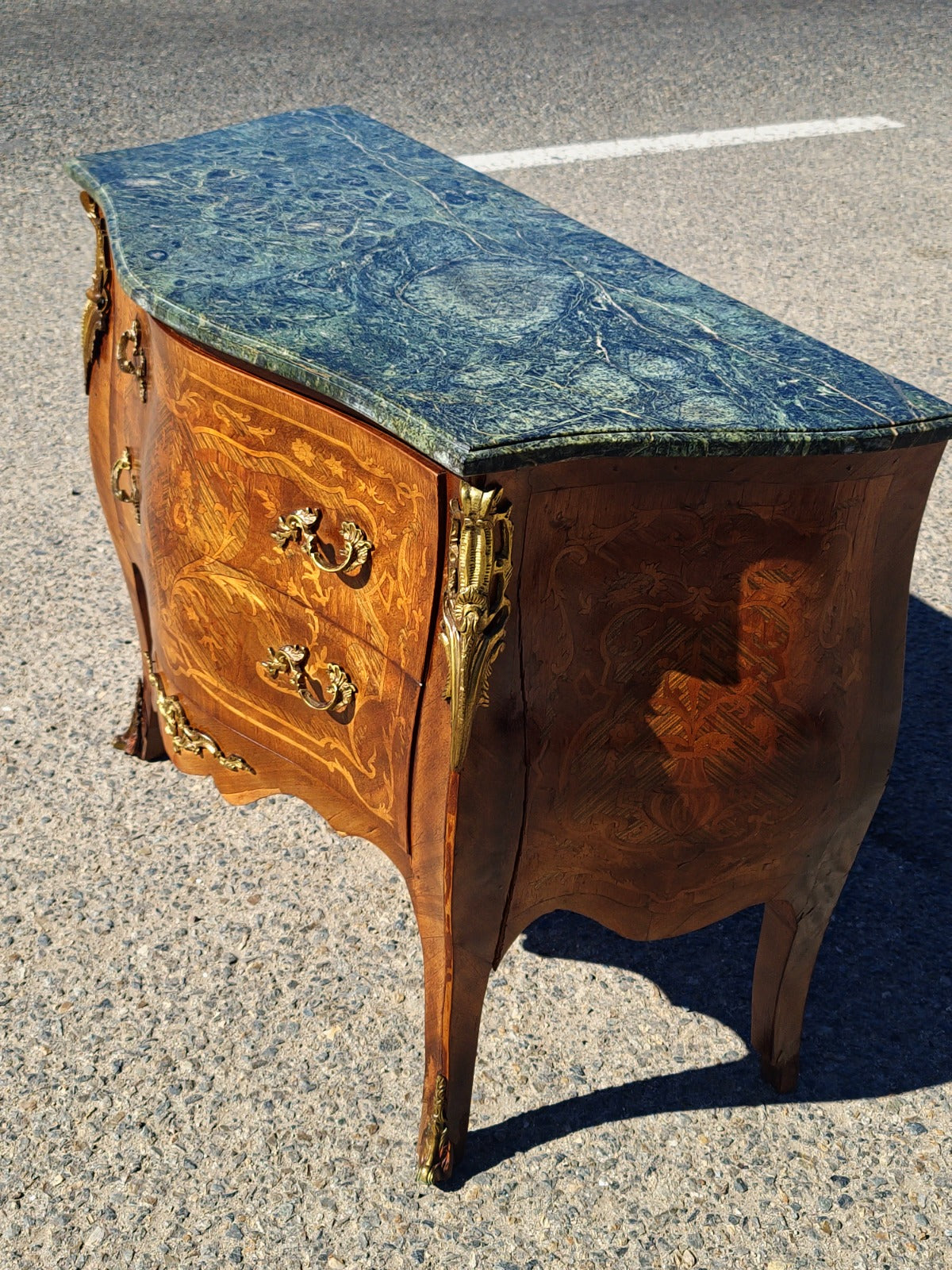 Frances Bombe with Marble Top🌹