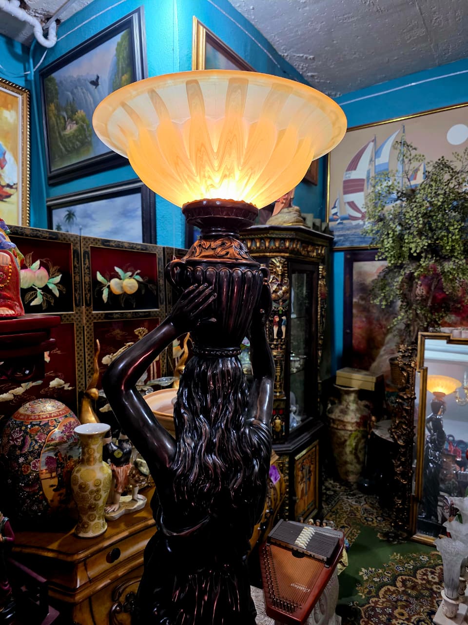 Art Nouveau Sculptural Lamp with Torch – Torchère Art Nouveau🌿🕯️🌿