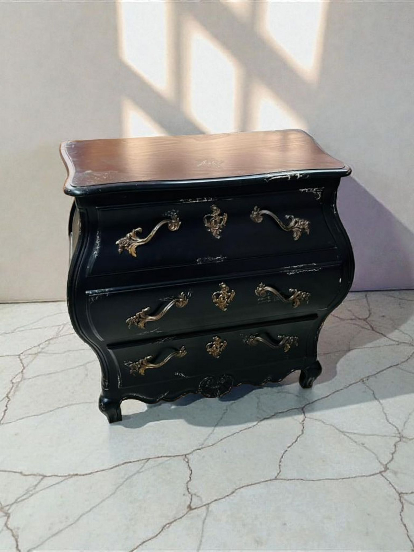 🌿Pair of Louis XV style Bombay chairs by Baker Furniture 🇫🇷🖤🌿