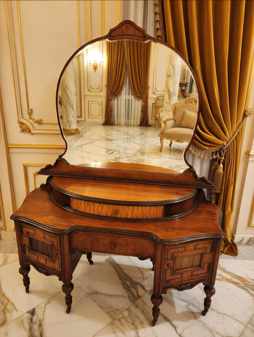 Louis XV Dressing Table with Mirror – Rococo Revival🌿