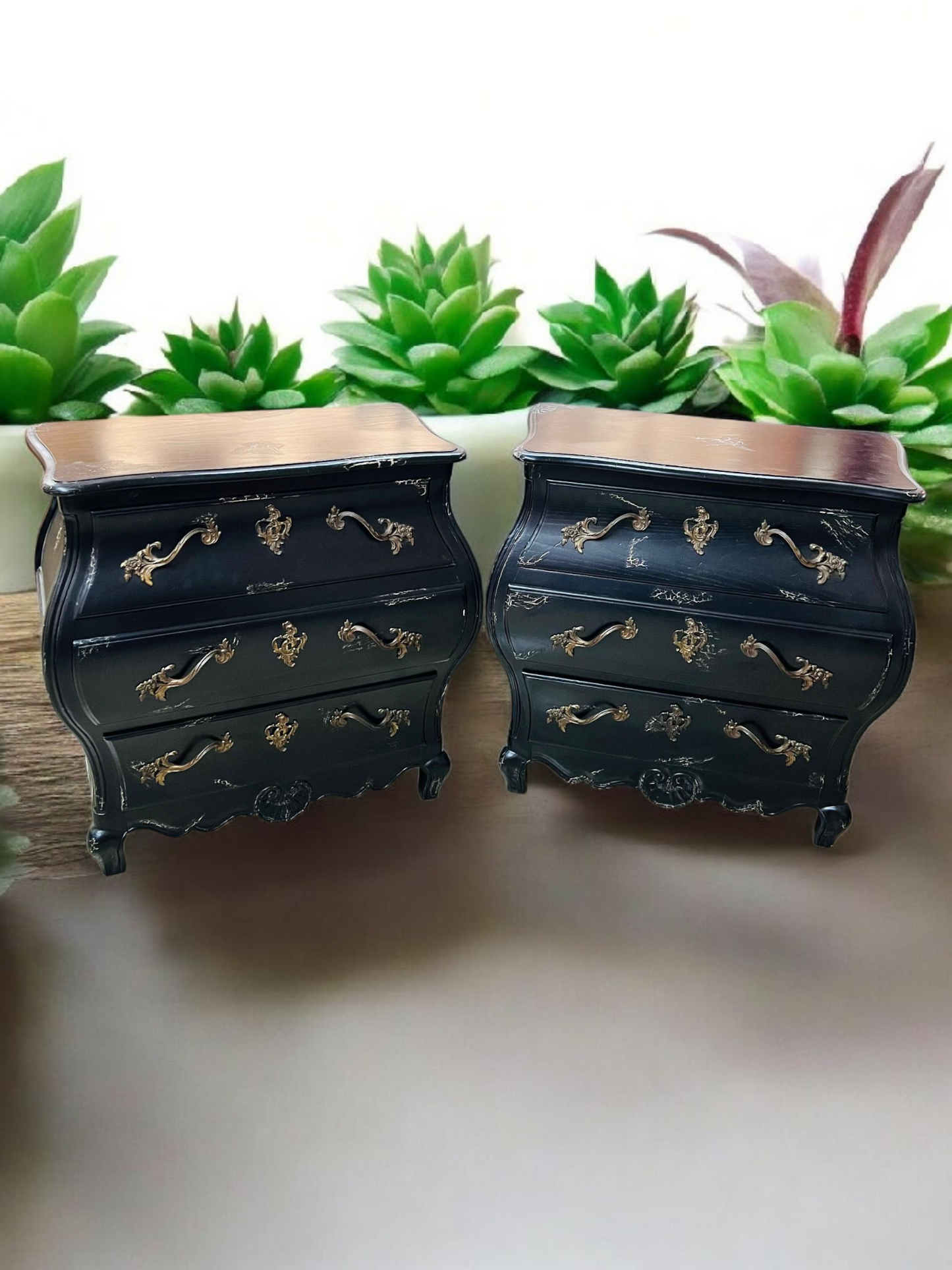 🌿Pair of Louis XV style Bombay chairs by Baker Furniture 🇫🇷🖤🌿